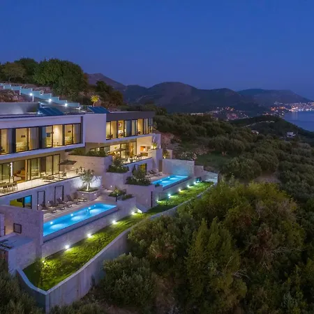 Villa Elena's
